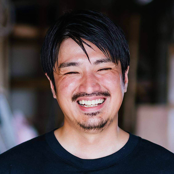 岡住 修兵氏
